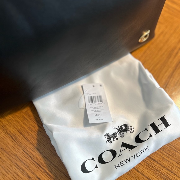 New Coach Black Leather Shoulder Bag with Gold Accent and Wallet - Picture 12 of 16